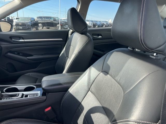 2022 Nissan Altima 2.5 SL