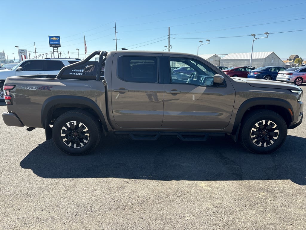 2023 Nissan Frontier Crew Cab PRO-4X 4x4