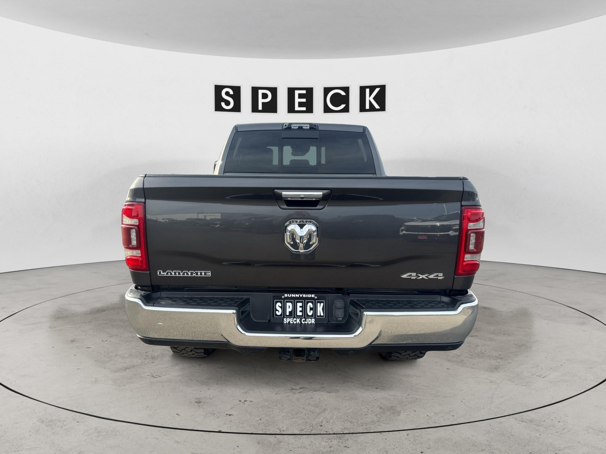 2020 RAM 2500 Laramie Crew Cab 4x4 6'4" Box