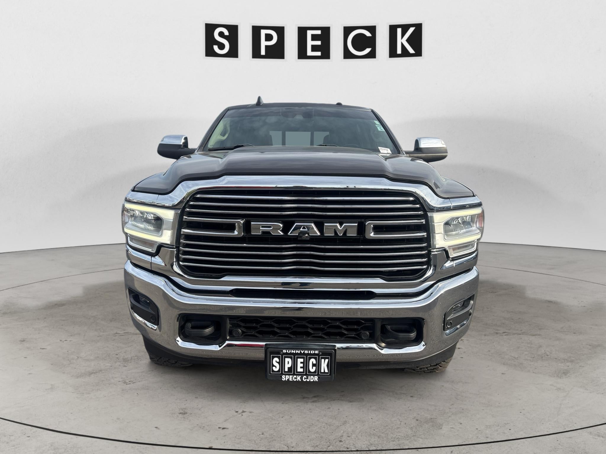 2020 RAM 2500 Laramie Crew Cab 4x4 6'4" Box