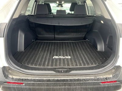 2023 Toyota RAV4 Hybrid LE