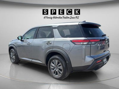 2024 Nissan Pathfinder S