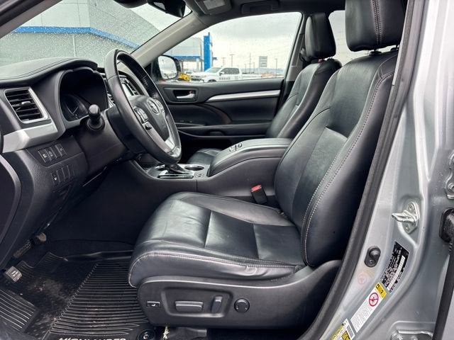 2018 Toyota Highlander SE