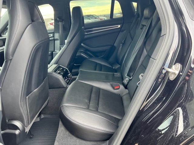 2023 Porsche Panamera RWD