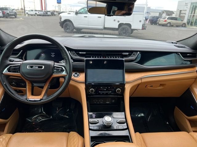 2022 Jeep Grand Cherokee L Summit