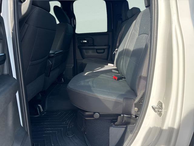 2022 RAM 1500 Classic Warlock Quad Cab 4x4 6'4' Box