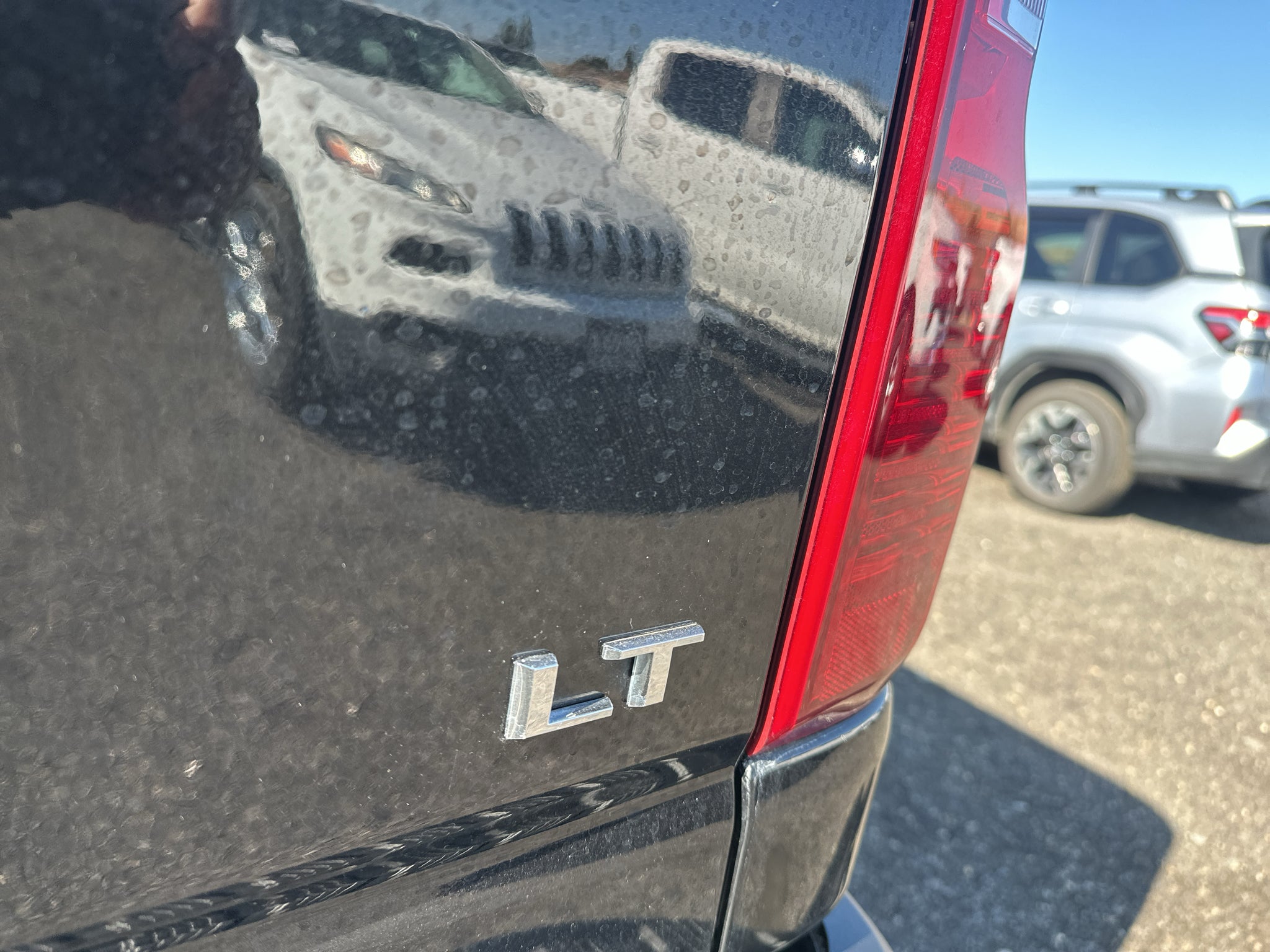 2022 Chevrolet Silverado 3500HD 4WD Crew Cab Standard Bed LT