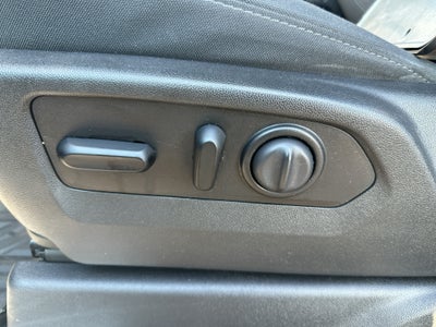 2022 Chevrolet Silverado 3500HD 4WD Crew Cab Standard Bed LT