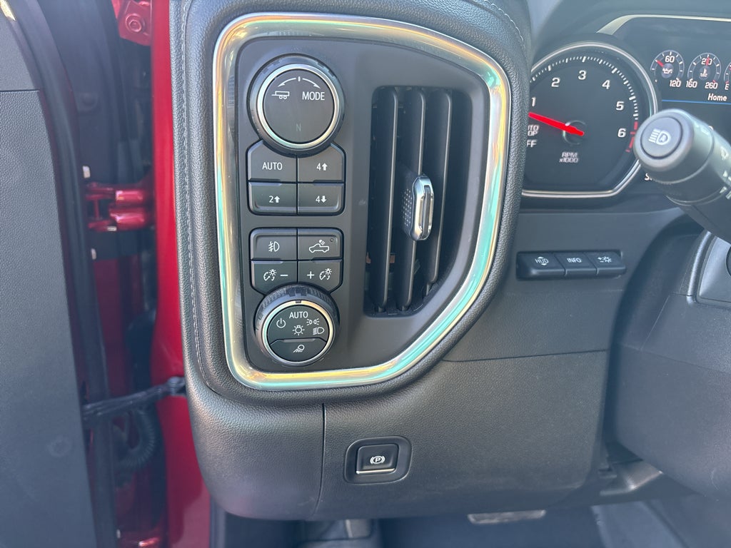 2021 Chevrolet Silverado 1500 4WD Crew Cab Short Bed High Country