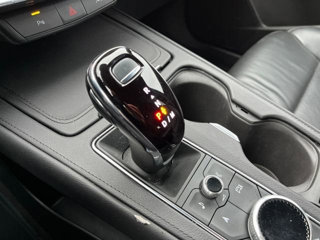 2024 Cadillac XT4 AWD Premium Luxury