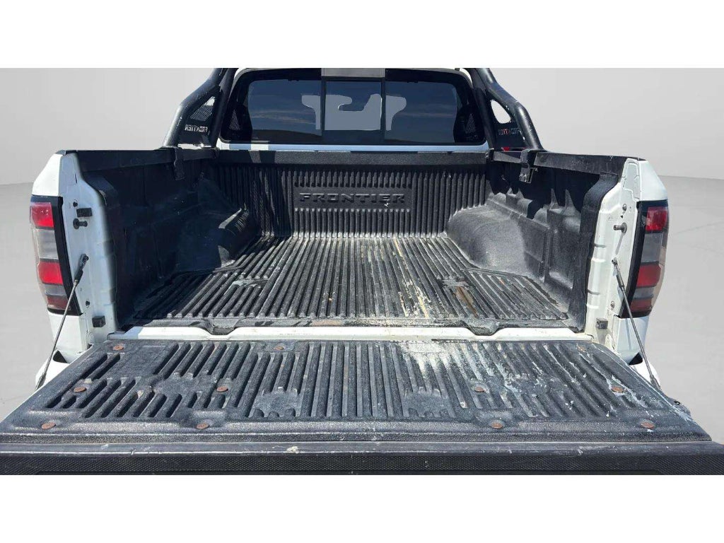 2022 Nissan Frontier Crew Cab PRO-4X 4x4