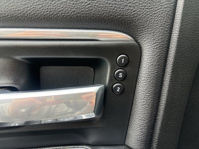 2020 RAM 2500 Laramie Crew Cab 4x4 6'4' Box