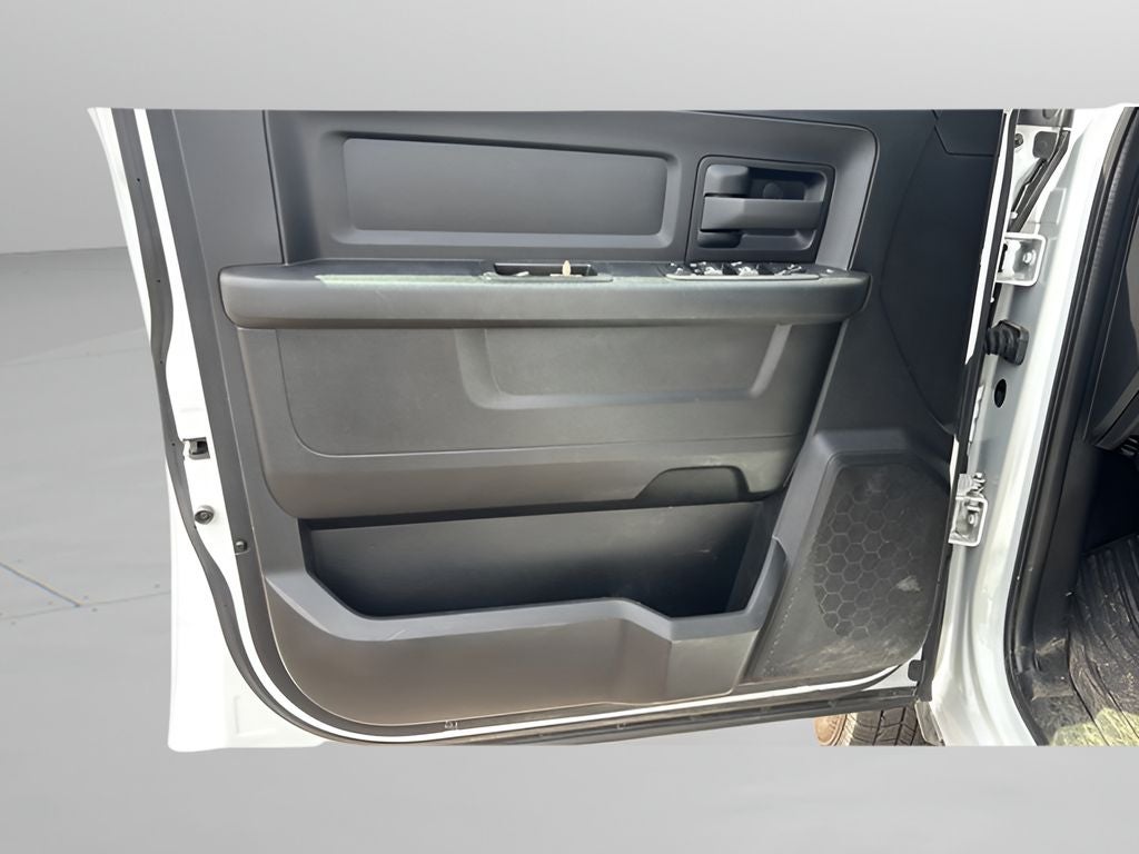 2023 RAM 3500 Chassis Tradesman/SLT/Laramie/Limited
