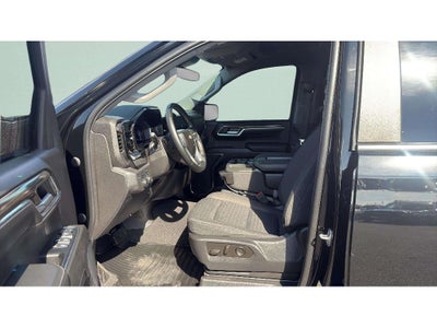2023 Chevrolet Silverado 1500 4WD Crew Cab Standard Bed LT