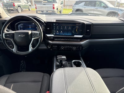 2023 Chevrolet Silverado 1500 4WD Crew Cab Standard Bed LT Trail Boss
