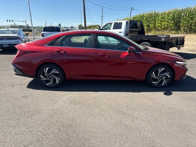 2024 Hyundai Elantra Limited