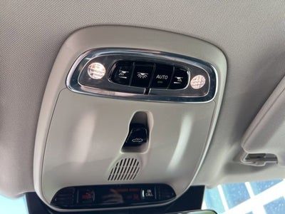 2021 Volvo XC90 T5 Momentum 7 Passenger