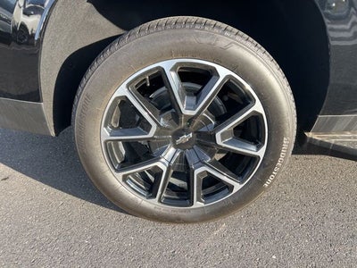 2024 Chevrolet Suburban RST