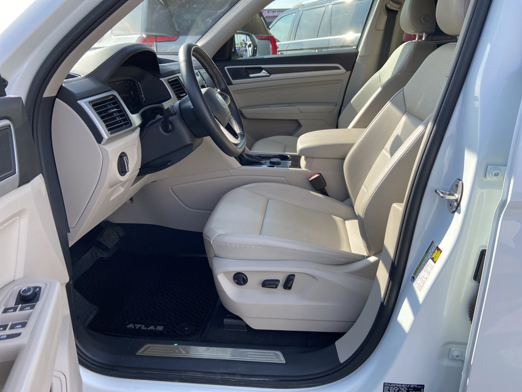 2022 Volkswagen Atlas 2.0T SE w/Technology