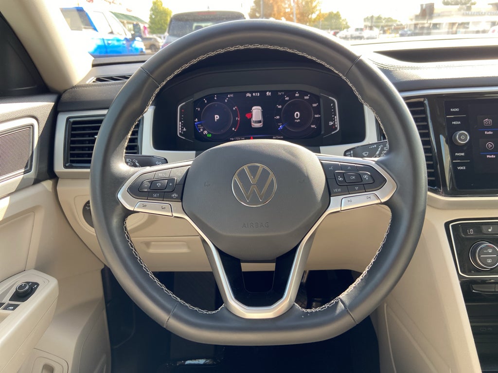 2022 Volkswagen Atlas 2.0T SE w/Technology
