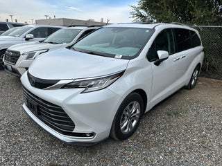 2024 Toyota Sienna Limited