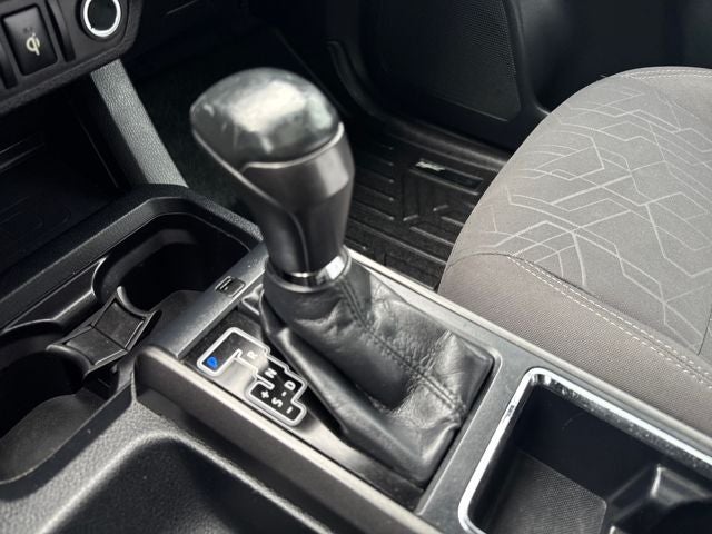 2017 Toyota Tacoma SR5 V6