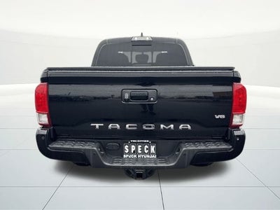 2017 Toyota Tacoma SR5 V6