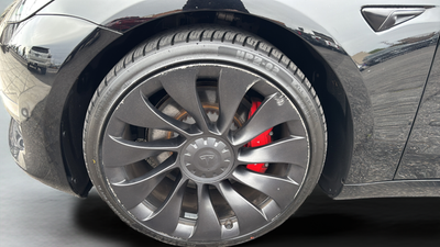 2023 Tesla Model 3 Performance