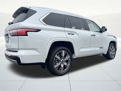 2024 Toyota Sequoia SR5