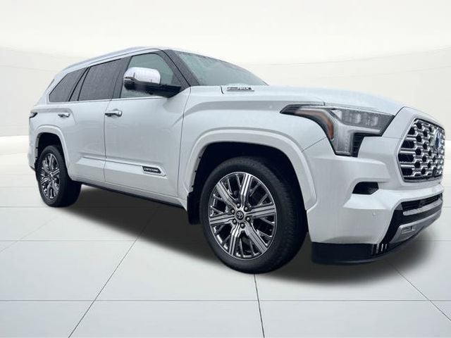 2024 Toyota Sequoia SR5