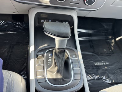 2026 Hyundai Kona SE