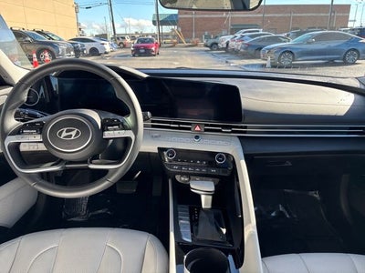 2025 Hyundai Elantra Hybrid Limited