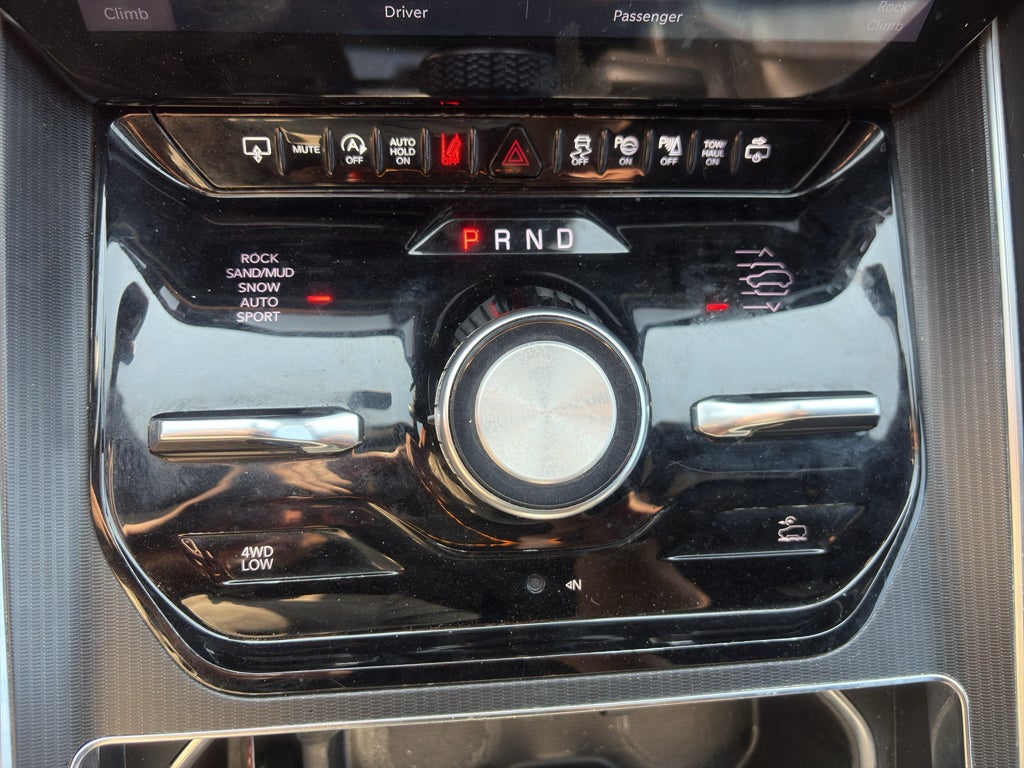 2024 Jeep Grand Wagoneer L Series II