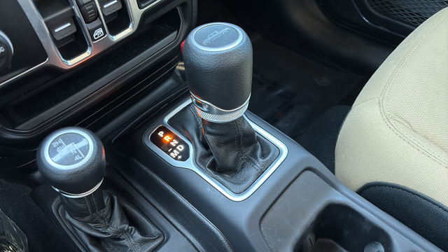 2020 Jeep Gladiator Sport