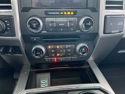 2017 Ford F-350SD Lariat DRW