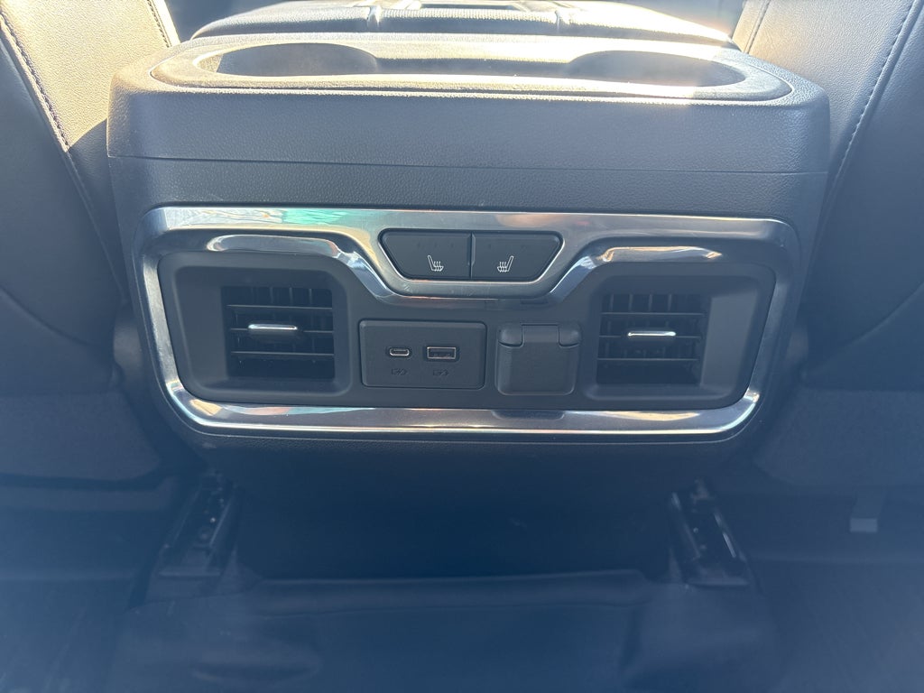 2021 Chevrolet Silverado High Country