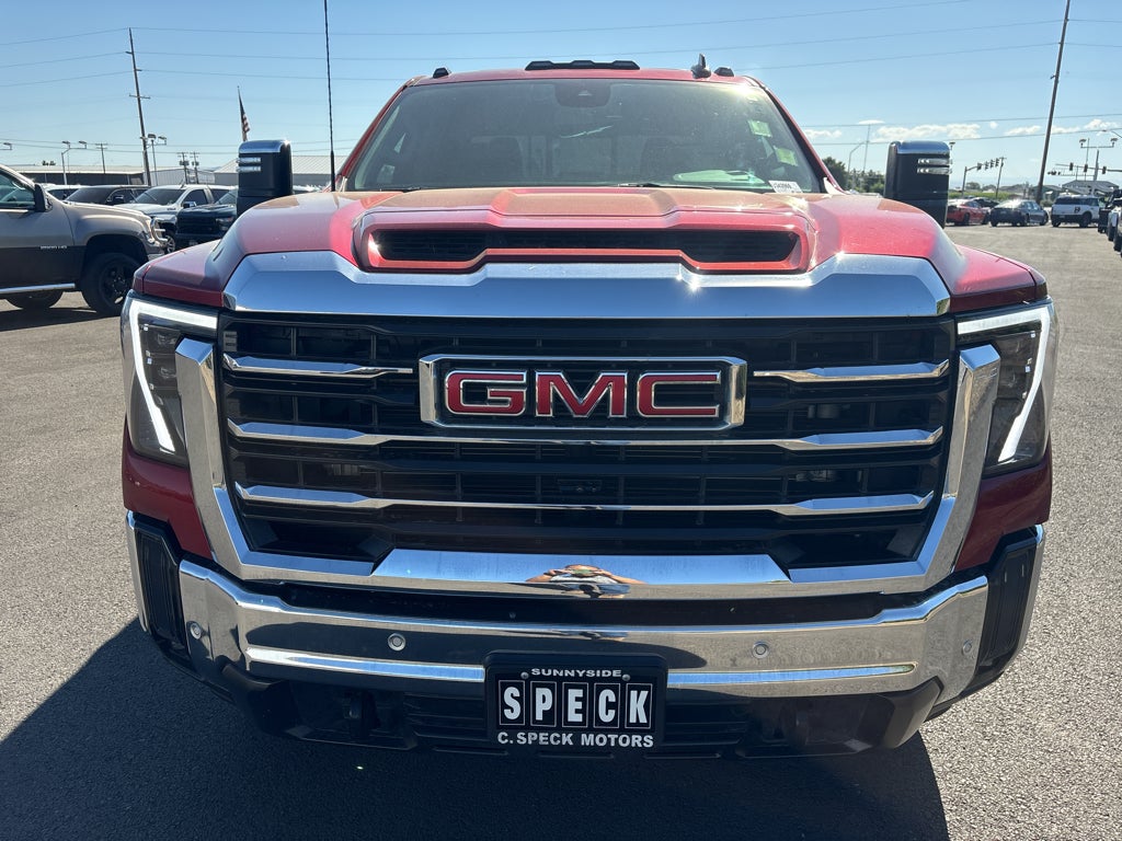 2024 GMC Sierra SLT