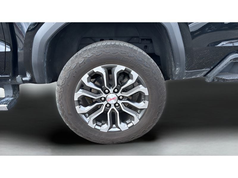 2024 GMC Canyon 4WD Denali