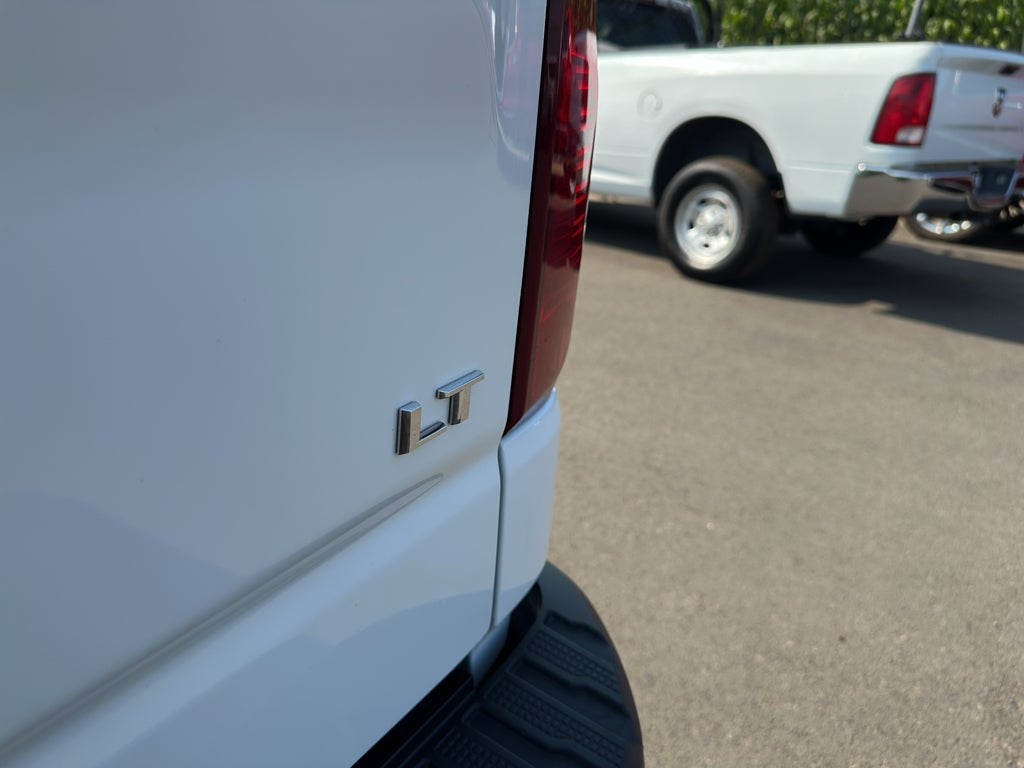 2023 Chevrolet Silverado LT