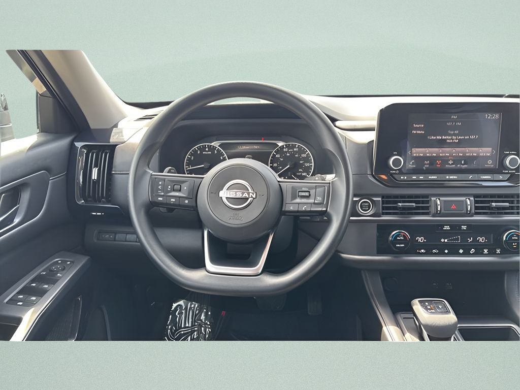 2024 Nissan Pathfinder S