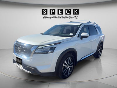 2024 Nissan Pathfinder Platinum