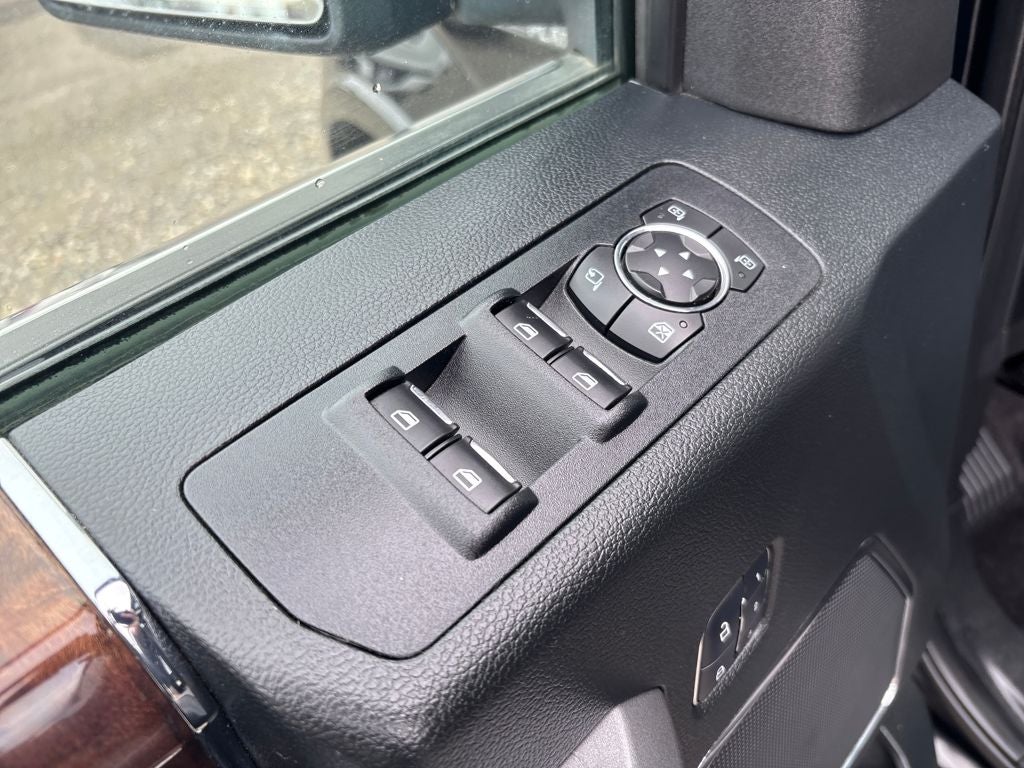 2016 Ford F-150 Platinum