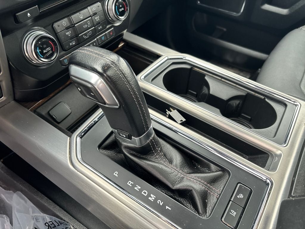 2016 Ford F-150 Platinum