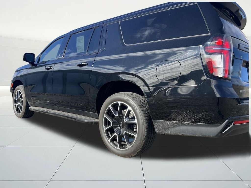 2024 Chevrolet Suburban RST