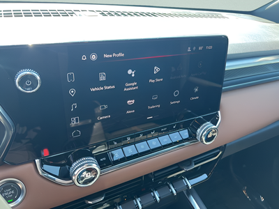2025 GMC Canyon AT4