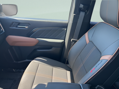 2025 GMC Canyon AT4