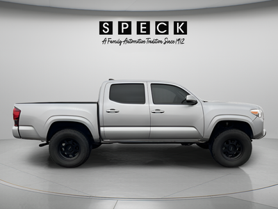 2022 Toyota Tacoma SR5 V6